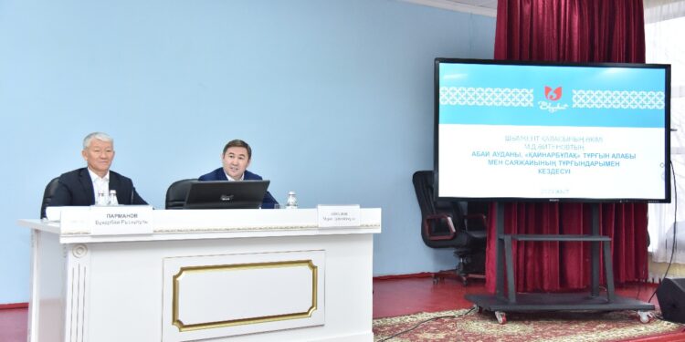 Мұрат Әйтенов Қайнарбұлақ тұрғындарымен нәтижелі диалог орнатты
