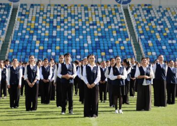 Түркістанда 500 оқушы Мұқағали Мақатаевтың өлеңдерін оқыды