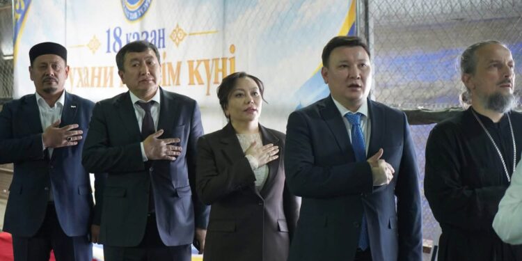 ТҮРКІСТАНДА РУХАНИ КЕЛІСІМ КҮНІНЕ ОРАЙ ЭКОЛОГИЯЛЫҚ ЖӘНЕ СПОРТТЫҚ ІС-ШАРАЛАР ҰЙЫМДАСТЫРЫЛДЫ