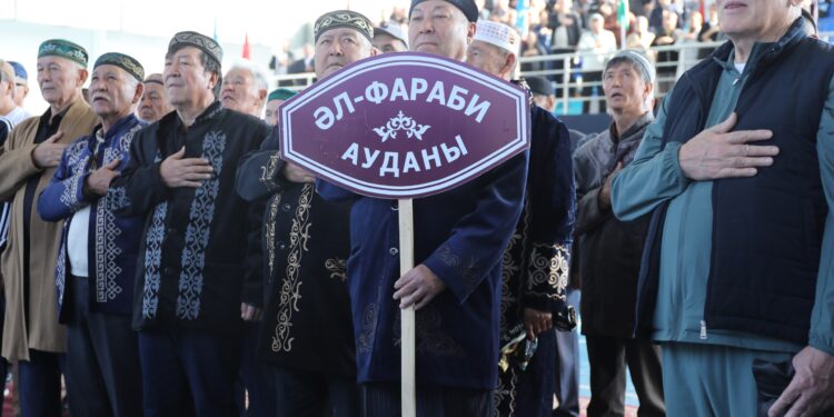 Шымкентте ардагерлер арасында спорттық турнир өтті